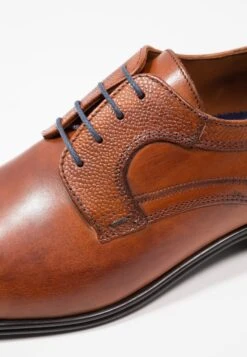 Lloyd Orwin - Stringate Eleganti - Cognac 13 Lloyd Orwin - Stringate Eleganti - Cognac -Vendite Lloyd 0b56ff9104544eb98acc98349d5cf07b