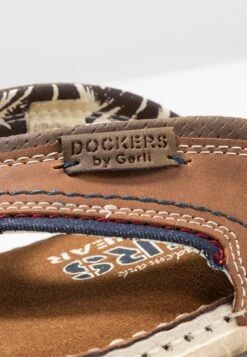 Dockers By Gerli InfraditoCognac Uomo Scarpe Aperte DO112G00V-O11 -Vendite Lloyd 0d70348bbcf841e3a54ec018d3c56017