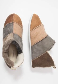 Shepherd HansPantofoleMulticolor Uomo Pantofole S3012I00P-T11 -Vendite Lloyd 121acb1f9d1944cbbb2919b08904bec4