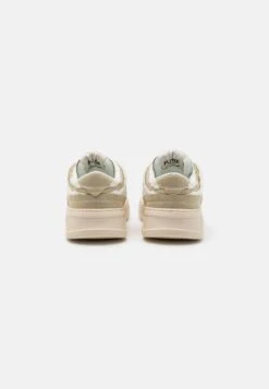 MSGM Sneakers Basse - Ecru -Vendite Lloyd 1608e034dd304a8688faa43b858b4f80