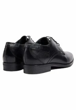 Pod ConnorStringate ElegantiBlack Uomo Scarpe Eleganti P8Q12M014-Q11 8 Pod ConnorStringate ElegantiBlack Uomo Scarpe Eleganti P8Q12M014-Q11 -Vendite Lloyd 270b0892babc43c7a2b819944562ff6b