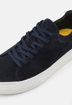 Selected Homme David Chunky Clean Sneakers BasseDark Navy Uomo Sneaker SE612O01L-K11 -Vendite Lloyd 2974122ce95c4f9fb0d74a65d60a5cbd