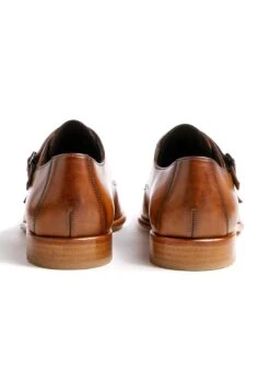 Lloyd SalvadorMocassini ElegantiCognac Uomo Scarpe Eleganti LL112K05D-O11 12 Lloyd SalvadorMocassini ElegantiCognac Uomo Scarpe Eleganti LL112K05D-O11 -Vendite Lloyd 3d70b9b80d4d4aab8851efd794fd05d2