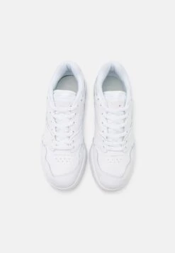 Lacoste Lineshot 223 Sneakers BasseWhite Uomo Sneaker LA212O0M4-A11 -Vendite Lloyd 5f475e5c70a84ba5aa6a3c685e6504b4