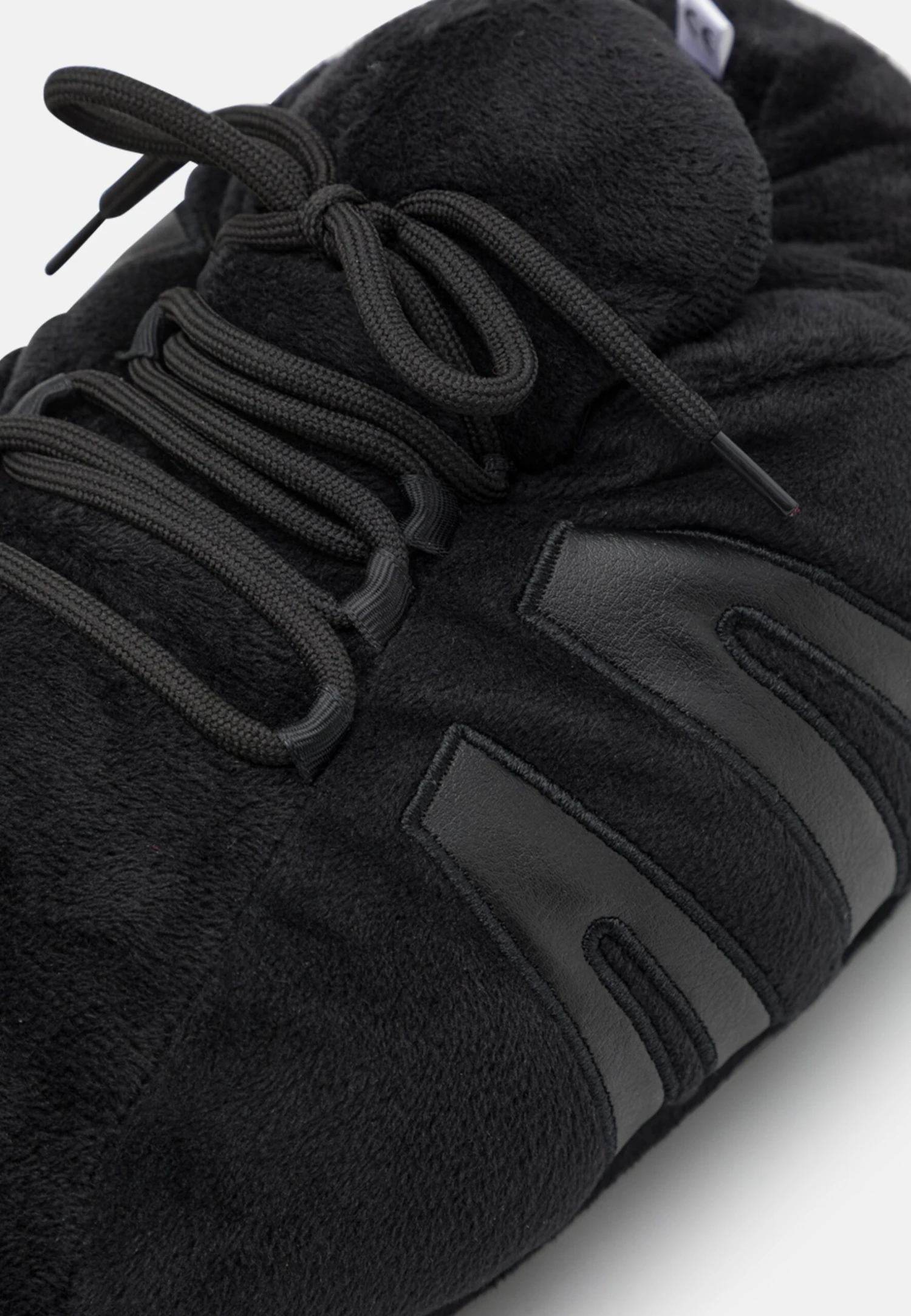 Oversized Slipper - Pantofole - Black 8 Oversized Slipper - Pantofole - Black - immagine 6