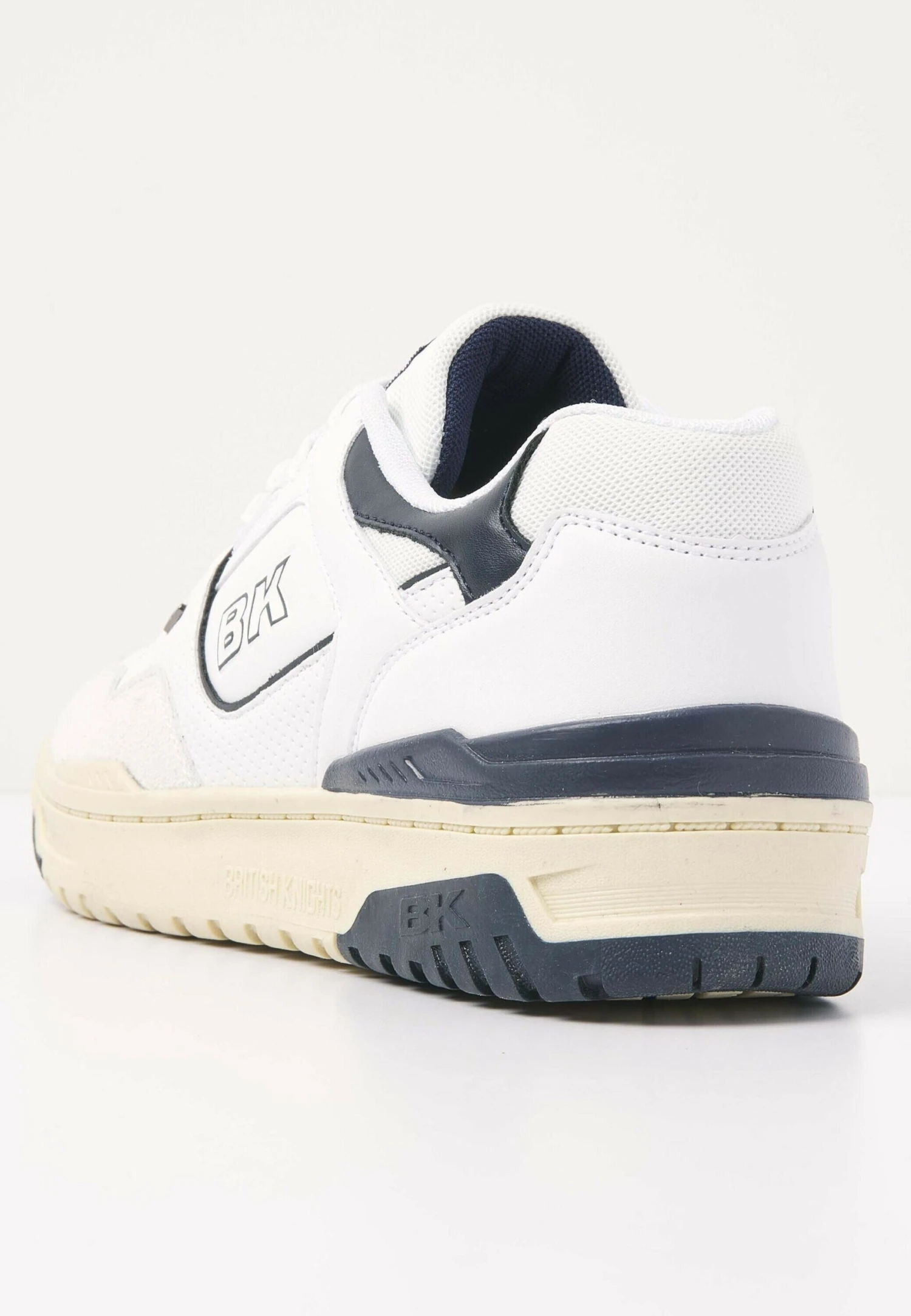 British Knights VendonSneakers BasseWhite/Navy Uomo Sneaker B2412O059-A11 6 British Knights VendonSneakers BasseWhite/Navy Uomo Sneaker B2412O059-A11 - immagine 4