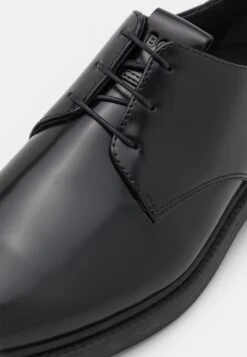 Boss Larry DerbStringateBlack Uomo Scarpe Eleganti BB112M04E-Q11 -Vendite Lloyd 6d5ee70895d547f0a9f40cf05fe8cfaf