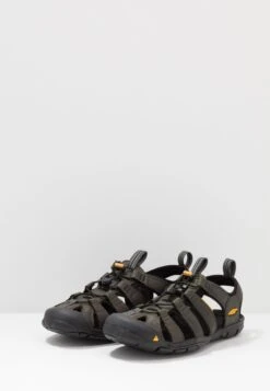 Keen Clearwater CnxSandali Da TrekkingMagnet/Black Uomo Scarpe Aperte KE542B01M-Q11 10 Keen Clearwater CnxSandali Da TrekkingMagnet/Black Uomo Scarpe Aperte KE542B01M-Q11 -Vendite Lloyd 746cfef88fff4f5299d1f99faa8adb7e