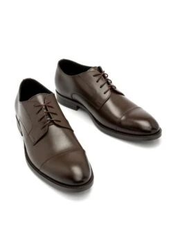 Stringate ElegantiBr Ciemny Brąz Gl Uomo Scarpe Eleganti RY112M05W-O11 -Vendite Lloyd 8b1d97c898a549b2a5bfb4e5baf3470d