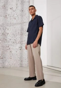 Vagabond AlexScarpe Senza LacciBlack Uomo Scarpe Eleganti VA112C01Y-Q11