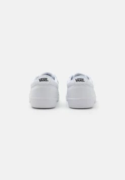 Vans Lowland Cc Unisex - Sneakers Basse - True White -Vendite Lloyd 8c9a107e496c4b8e89ef11af2313810b