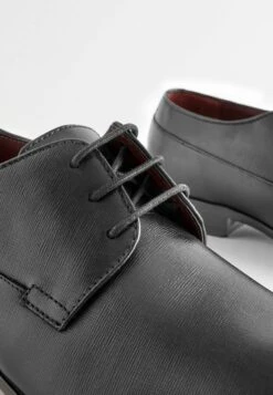Next Signature Textured Leather Derby ShoesStringate ElegantiBlack Uomo Scarpe Eleganti NX312M0DC-Q11 9 Next Signature Textured Leather Derby ShoesStringate ElegantiBlack Uomo Scarpe Eleganti NX312M0DC-Q11 -Vendite Lloyd 8fb7cab4eb844347915d347762833c05
