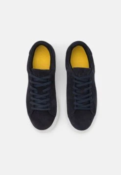Selected Homme David Chunky Clean Sneakers BasseDark Navy Uomo Sneaker SE612O01L-K11 -Vendite Lloyd a9a5a4a531064ce8887a9ef29584511e
