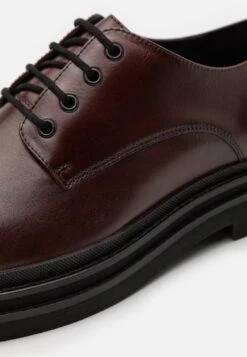 Brooklyn Derby ShoeStringate ElegantiBrown Uomo Scarpe Eleganti W0212M021-O11 -Vendite Lloyd aae04cadd2db491dbfbe72ce2170acd1