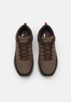 Skechers Arch Fit Treadwear - Sneakers Basse - Dark Brown -Vendite Lloyd abcf3a8f73d540fba09128030b73fe44