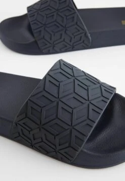 Next Embossed SlidersCiabatte Da MareNavy Blue Uomo Scarpe Aperte NX312G037-K11 -Vendite Lloyd ac761b4fcaf9460ebeec97c4bec0630e