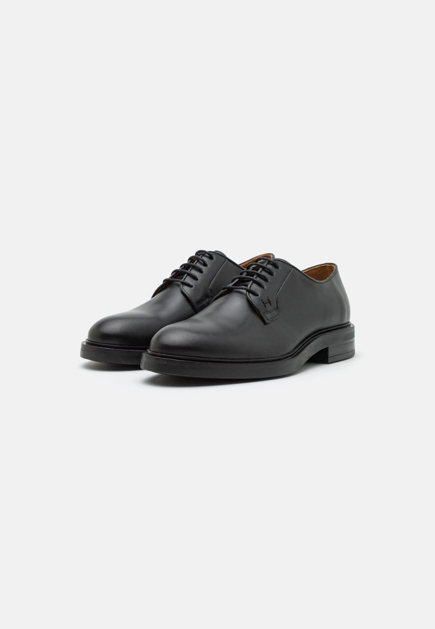 Hackett London Egmont BasicStringate ElegantiBlack Uomo Scarpe Eleganti HT612M00X-Q11 4 Hackett London Egmont BasicStringate ElegantiBlack Uomo Scarpe Eleganti HT612M00X-Q11 - immagine 2