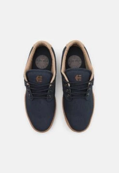 Etnies Jameson EcoScarpe SkateNavy/Gold Uomo Sneaker ET112B00I-K18 11 Etnies Jameson EcoScarpe SkateNavy/Gold Uomo Sneaker ET112B00I-K18 -Vendite Lloyd cb06633d94cc42e49da91aaaceb9f5ed