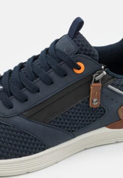 Pier One Sneakers BasseDark Blue Uomo Sneaker PI912O051-K11 -Vendite Lloyd d0ebac3b714244348932815aec526fae