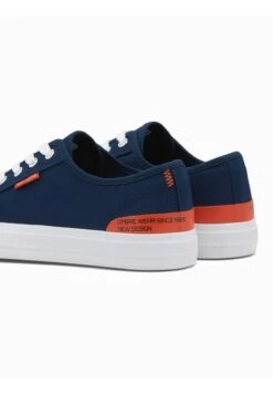 Fosl With Contrasting Sneakers BasseNavy Uomo Sneaker OM412O00B-K11 -Vendite Lloyd d7352bd397864d0881b8c64bb442b33d