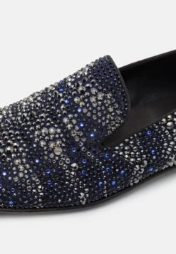 Roberto Cavalli Scarpe Senza LacciBlue Uomo Scarpe Basse 1RO12C00P-K11 13 Roberto Cavalli Scarpe Senza LacciBlue Uomo Scarpe Basse 1RO12C00P-K11 -Vendite Lloyd e70951535b2c4103a374960da82fd5cd