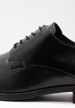 Shoe The Bear Rampling Stringate ElegantiBlack Uomo Scarpe Eleganti SB612M00J-Q11 -Vendite Lloyd ed10133f15454f9d8a9be1c1cfbfb650