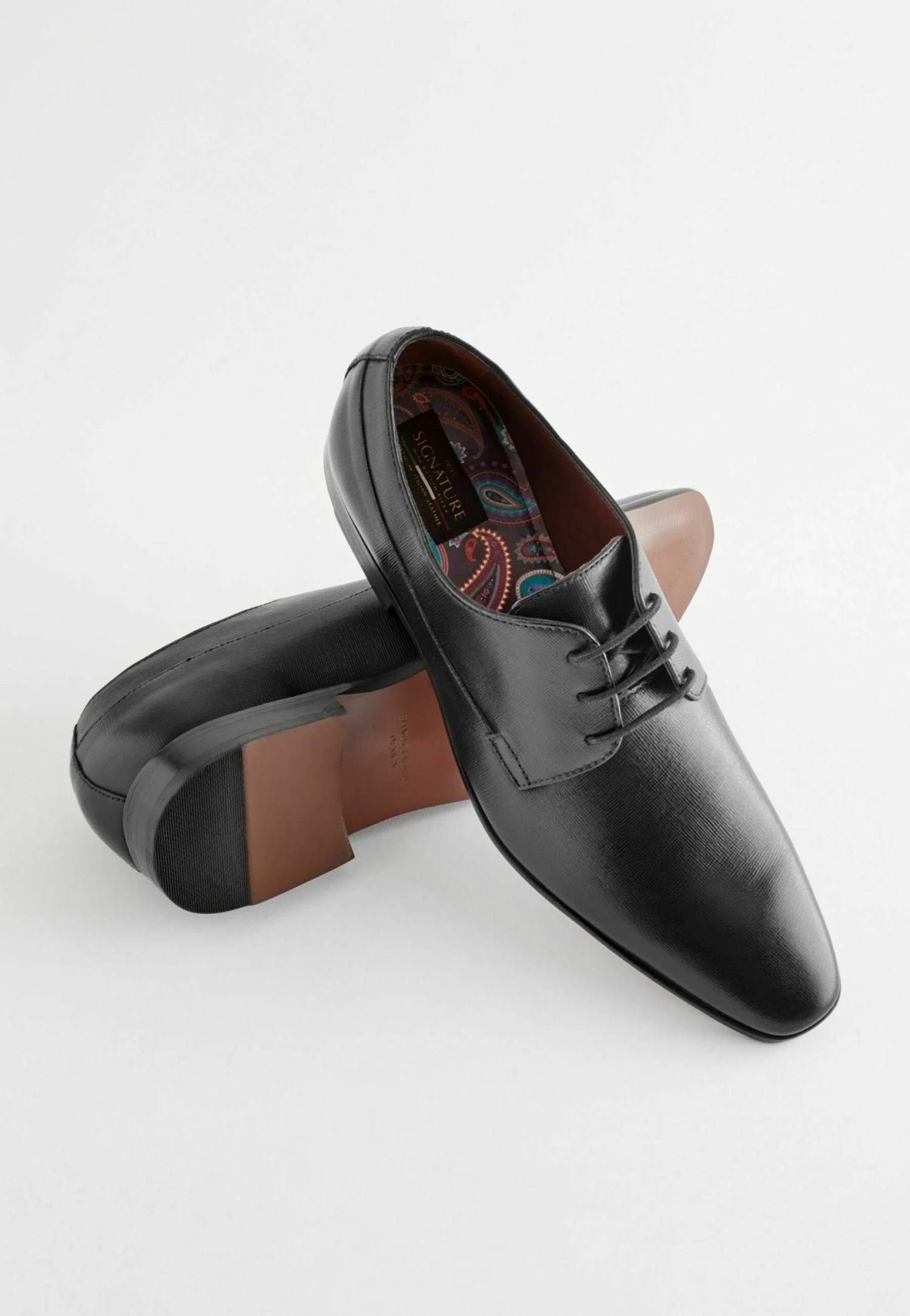 Next Signature Textured Leather Derby ShoesStringate ElegantiBlack Uomo Scarpe Eleganti NX312M0DC-Q11 5 Next Signature Textured Leather Derby ShoesStringate ElegantiBlack Uomo Scarpe Eleganti NX312M0DC-Q11 - immagine 3