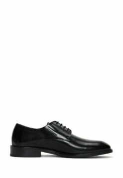 Stringate ElegantiBlack Uomo Scarpe Eleganti D5H12M00P-Q11 17 Stringate ElegantiBlack Uomo Scarpe Eleganti D5H12M00P-Q11 -Vendite Lloyd f21fd8d856a1411bbad04e77daf0ba45